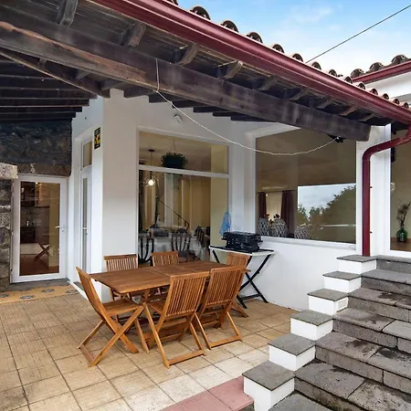Holiday home Nova House Nordestinho